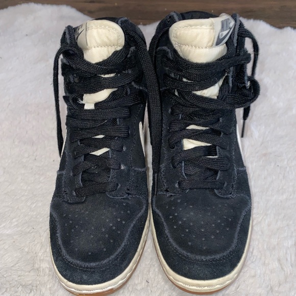 Nike Hightops with heel! - Picture 3 of 6